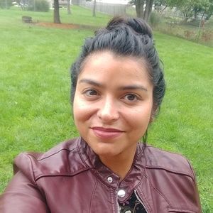 Meet your Posher, Andrea